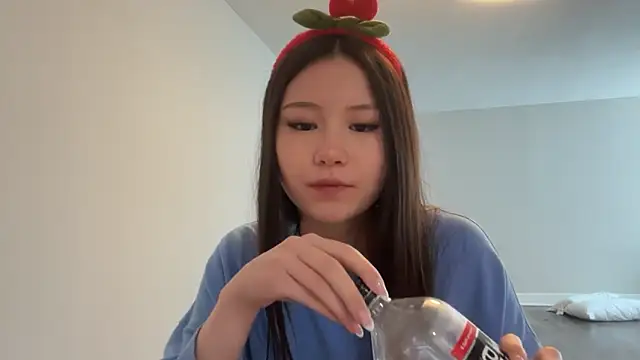 luvvivii naked strip on webcam for live sex chat