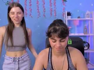 Lyra-desire nude on live sex chat