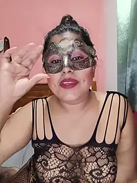 Maskedcurves naked strip on webcam for live sex chat