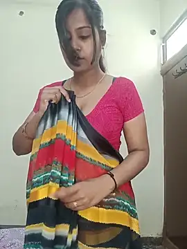 Miss-Riyasingh naked strip on webcam for live sex chat