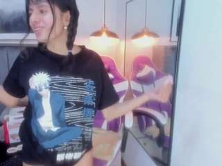 Miyu-Komori nude on live sex chat