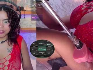 NinaCapelli nude on live sex chat