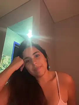 onMelan naked strip on webcam for live sex chat