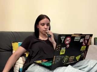 SanaSkowronski nude on live sex chat