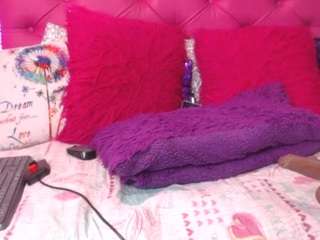 Sarawiills nude on live sex chat