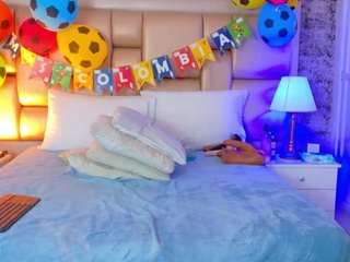 Selennacooper nude on live sex chat