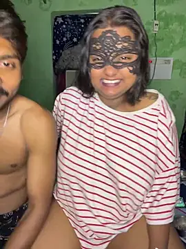 sexy-bu naked strip on webcam for live sex chat