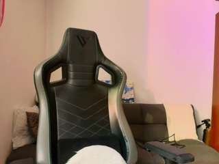 Sharol Leon nude on live sex chat