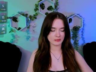 Tender-amelia nude on live sex chat