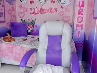 Valery-cute nude on live sex chat