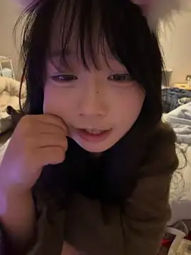xiaozhu-668 naked strip on webcam for live sex chat