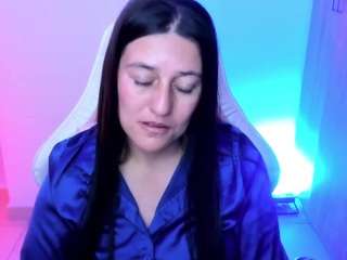 April-johnson nude on live sex chat