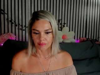 Betty-Brock nude on live sex chat