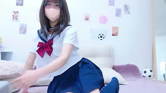 chihiro_ri naked strip on webcam for live sex chat