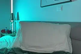 emma05 naked strip on webcam for live sex chat