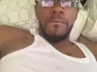 FirstPickBino nude on live sex chat