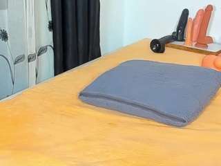 Freaky_girl nude on live sex chat