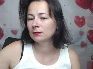 MarieSho nude on live sex chat
