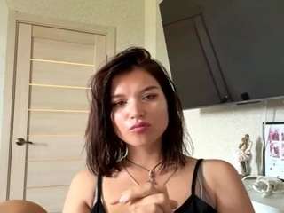 MollieHaughey nude on live sex chat