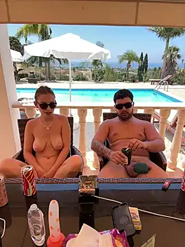 MrAndMrsSavage naked strip on webcam for live sex chat
