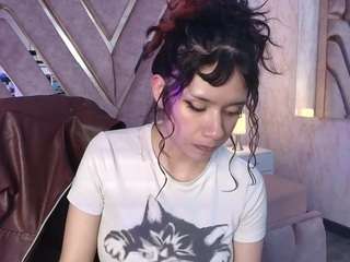 Red-pandaa nude on live sex chat