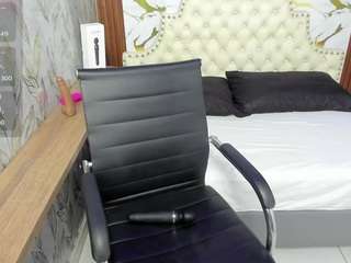 Sashak17 nude on live sex chat