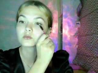 VinaSteedman nude on live sex chat