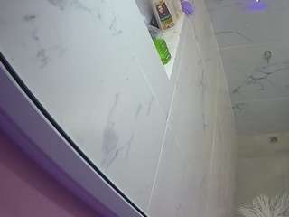 Voyeurcam casa salsa bathroom 13 nude on live sex chat