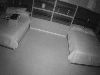 Voyeurcam-casa-salsa-versus-room nude on live sex chat